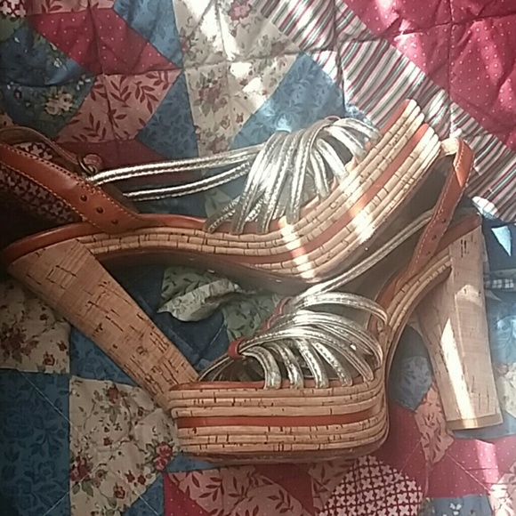 🌼FRYE🌼Silver 5" Platform Stiletto Heel US Size 8 - Picture 5 of 8